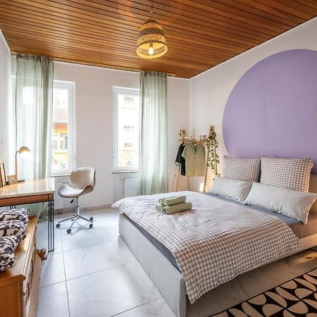 Wohlfuehlwohnung Mit 25 Qm Terrasse, Netflix Koblenz  Kültér fotó