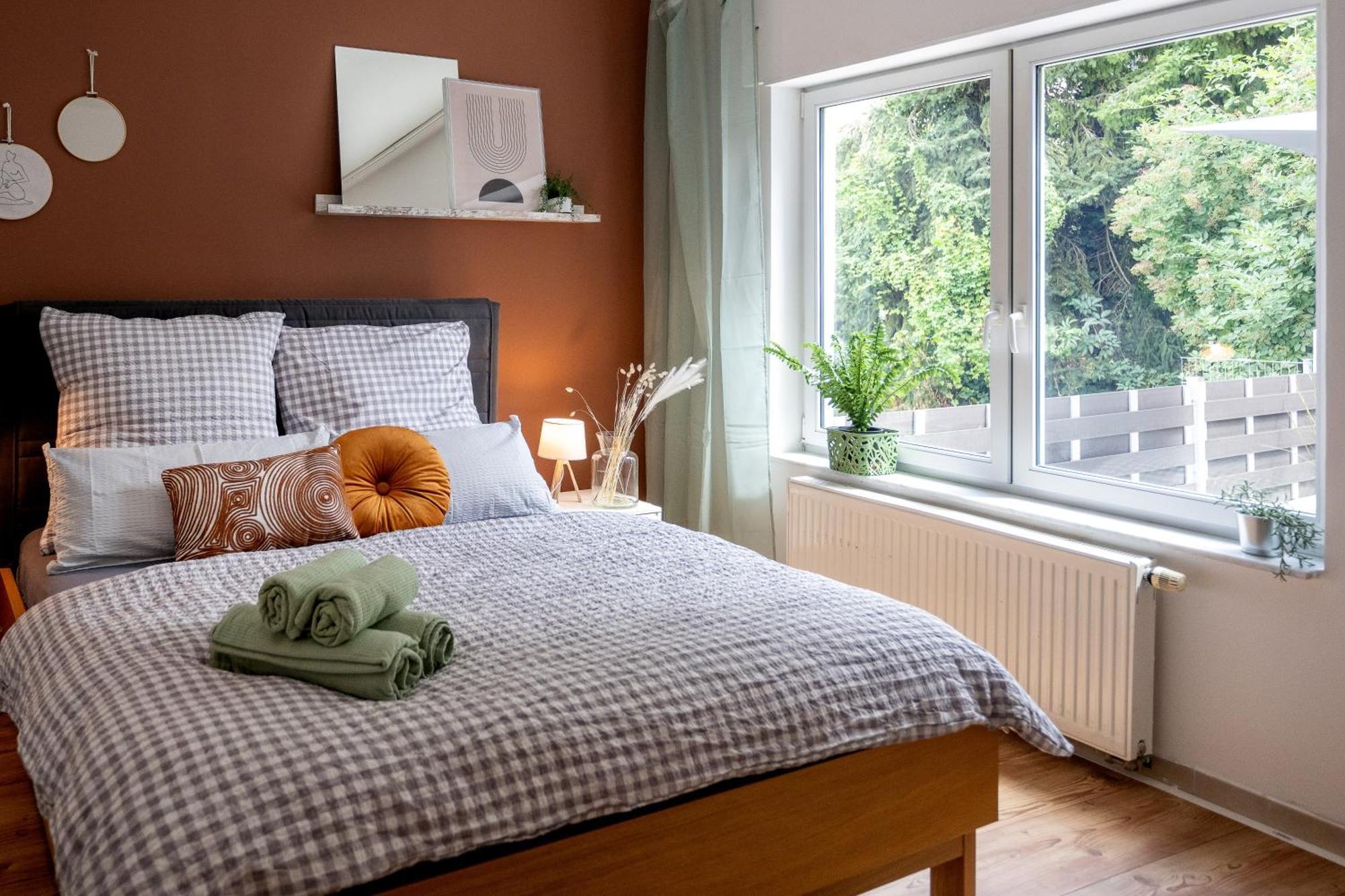 Wohlfuehlwohnung Mit 25 Qm Terrasse, Netflix Koblenz  Kültér fotó