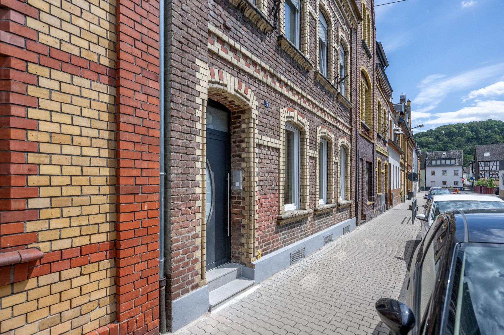 Wohlfuehlwohnung Mit 25 Qm Terrasse, Netflix Koblenz  Kültér fotó